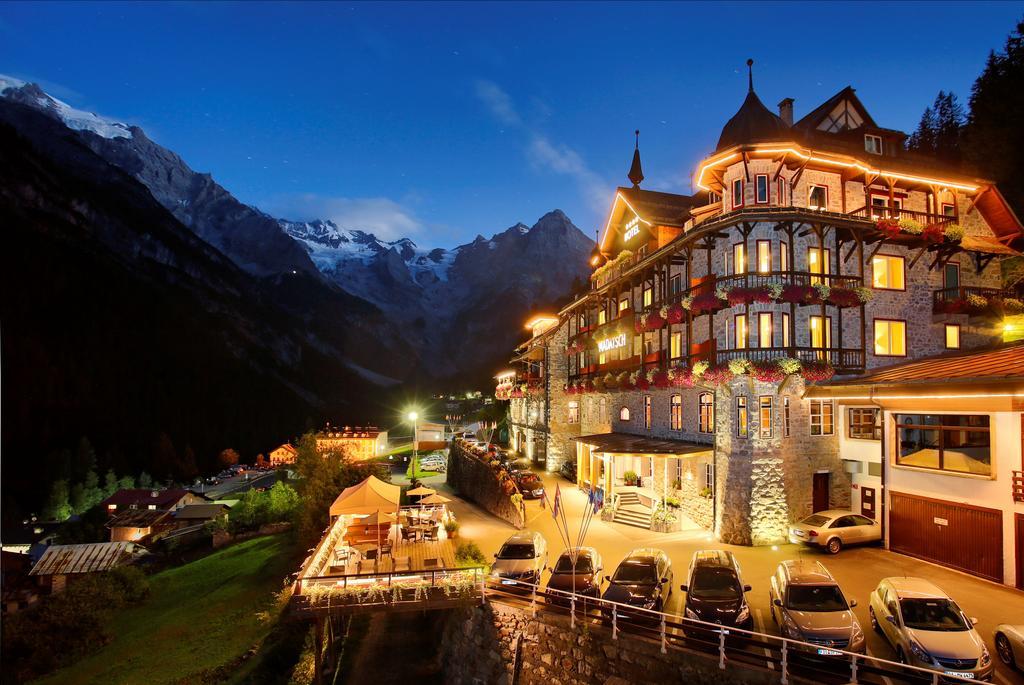 Hotel Madatsch Трафои Экстерьер фото