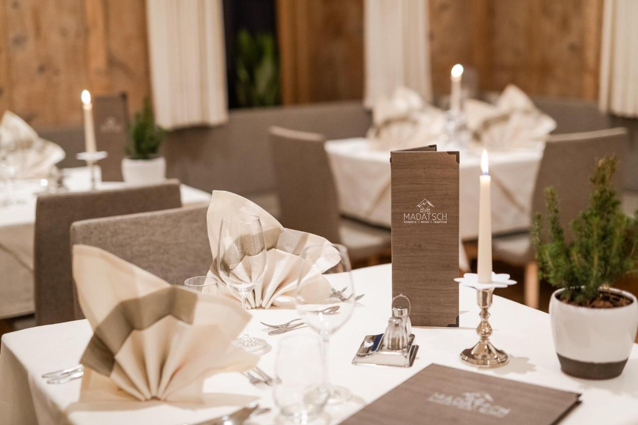 Hotel Madatsch Трафои Экстерьер фото