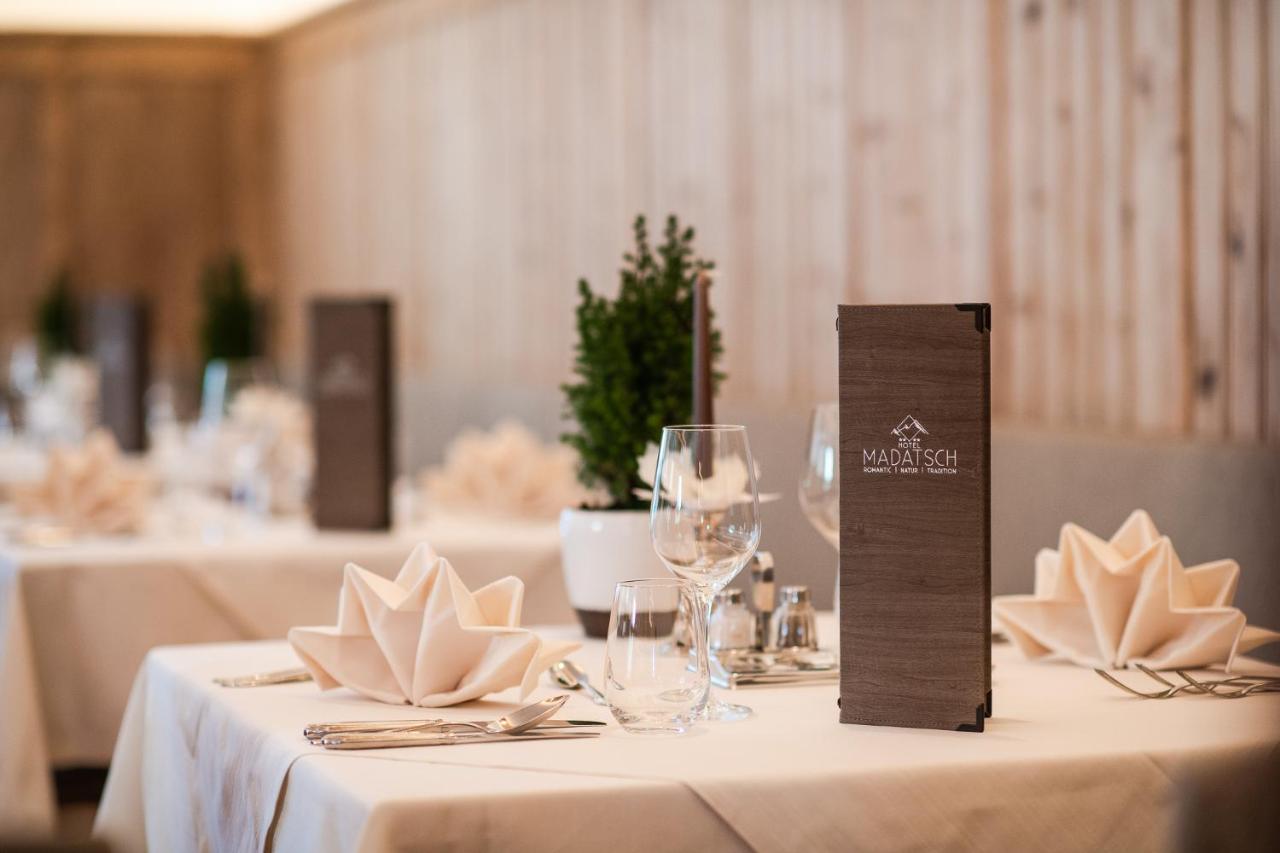 Hotel Madatsch Трафои Экстерьер фото